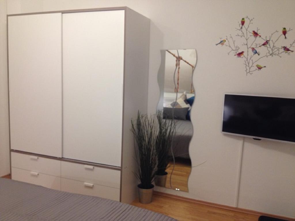Steinhauser'S Ferienwohnungen Augsburg Ruang foto