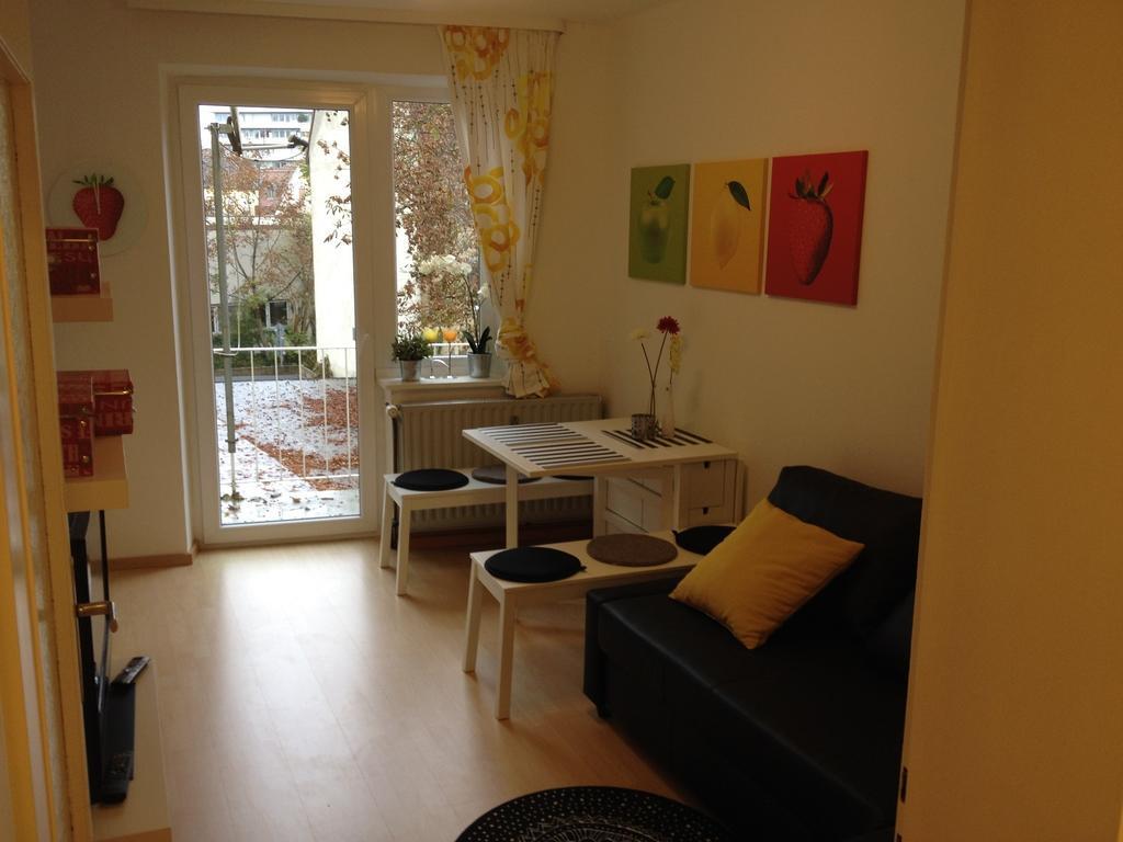 Steinhauser'S Ferienwohnungen Augsburg Ruang foto