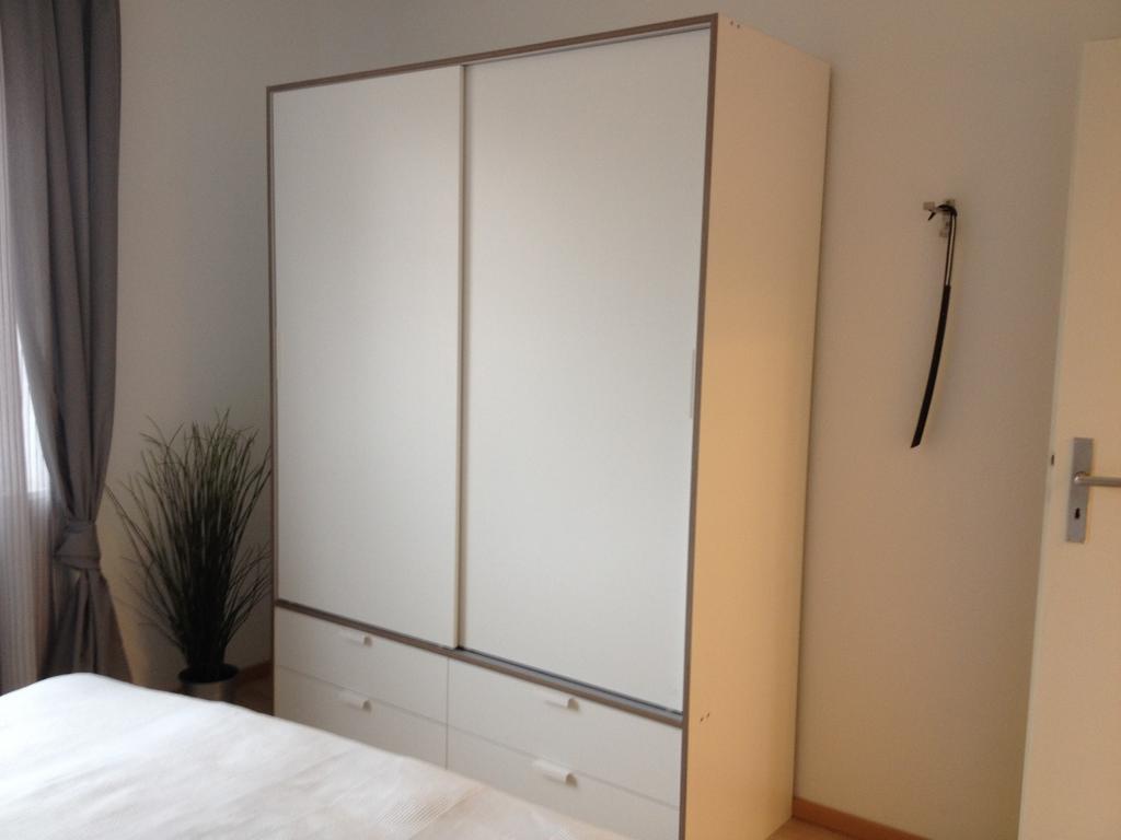 Steinhauser'S Ferienwohnungen Augsburg Ruang foto